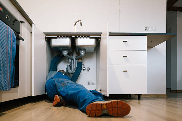 Professional Pipe Repair technician working in Mineola, NY